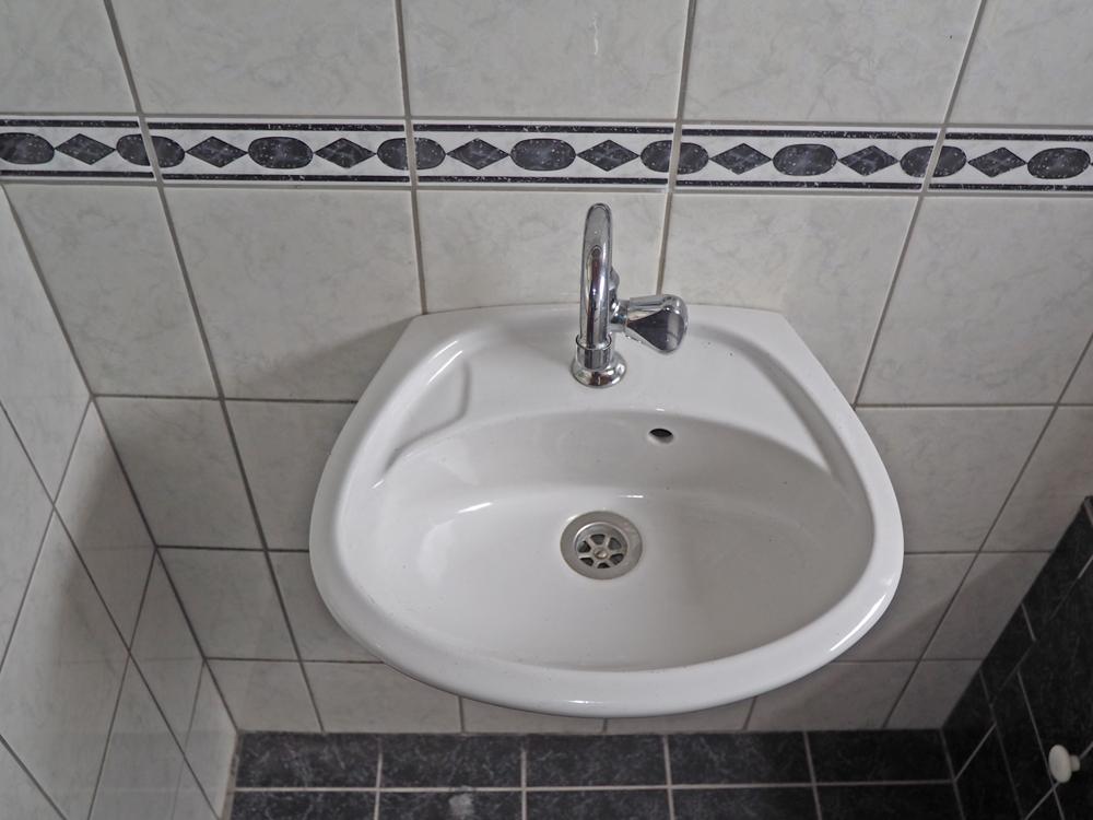 Aft cabin, Accommodation